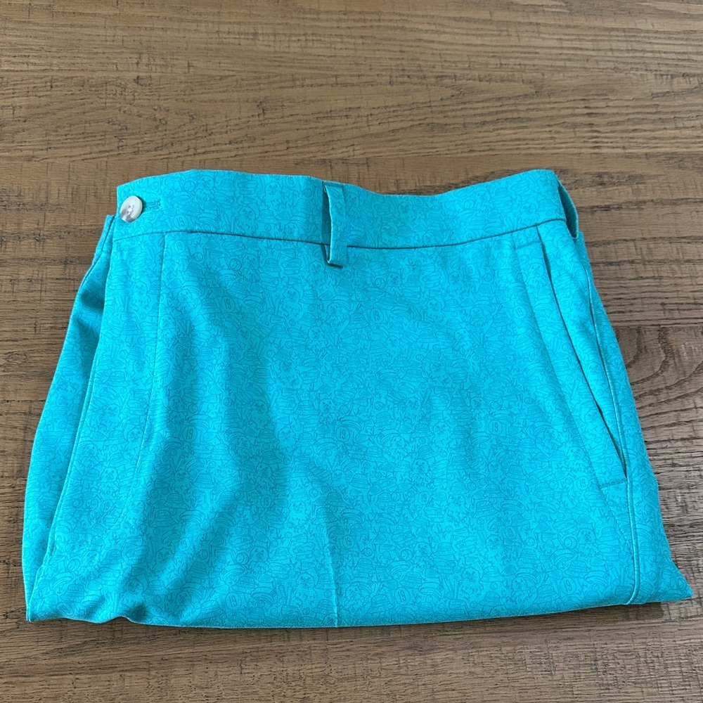 Peter Millar Men’s Performance Shorts – Cyan Size 40, 90% Polyester/ 10% Spandex